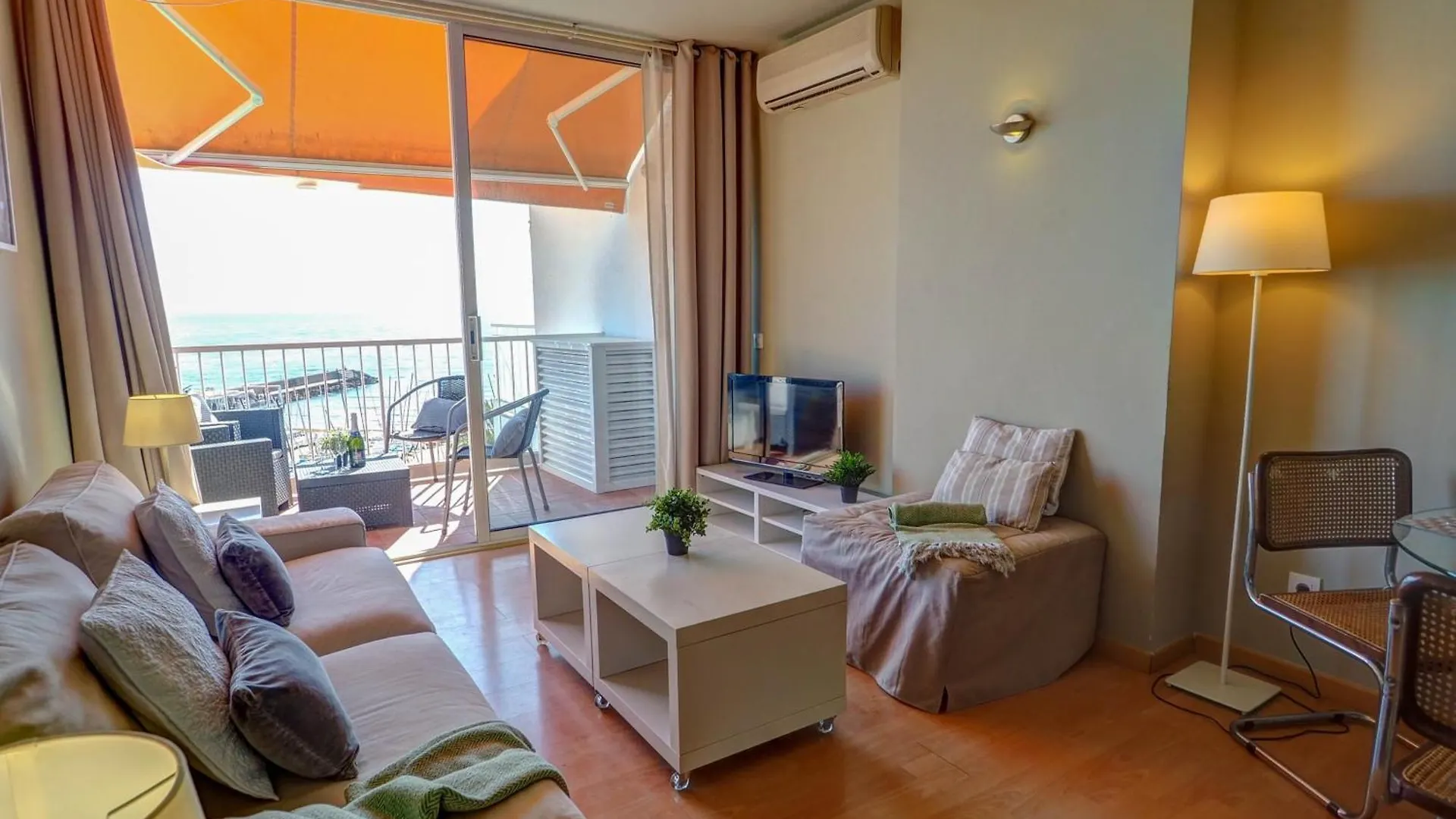 La Gioia 3 By Hello Homes Sitges Spain